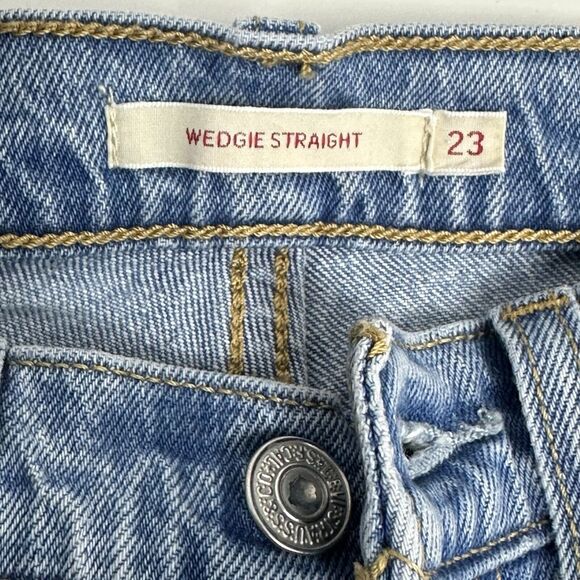 Levis Wedgie Straight Big E Jeans Womens 23 Mid-Rise Distressed Button-Fly Denim - Picture 10 of 16